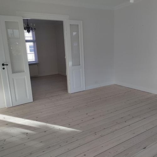 Gulvafslibning af plankegulve